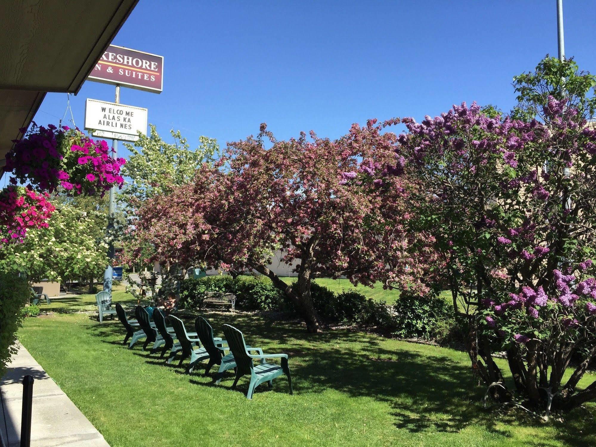 Lakeshore Inn & Suites Anchorage Exterior foto